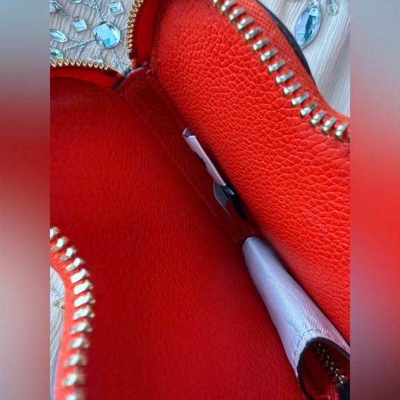 Kate Spade Pride Rainbow Love Heart Coin Purse - Picture 14 of 14